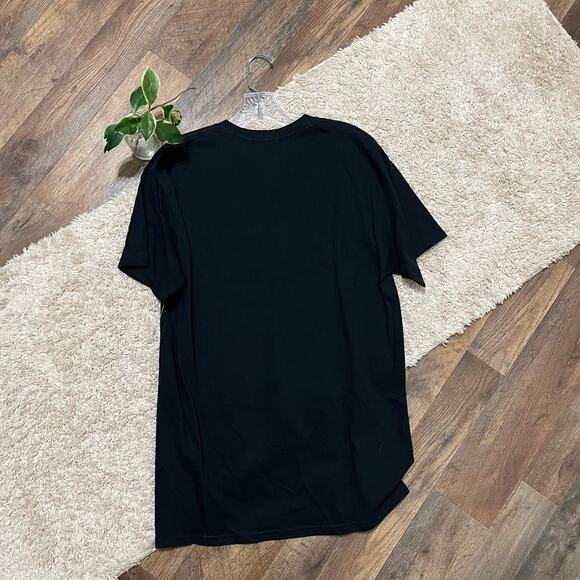 Prince Purple Rain The Prince Estate Unisex Size Medium Black Graphic Tee NWOT - Picture 3 of 3